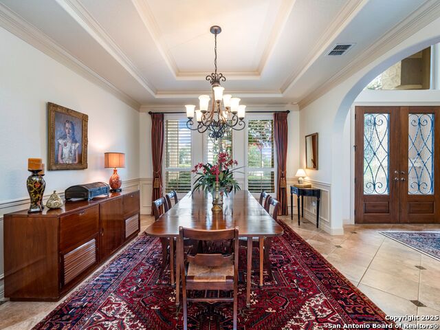 Listing photo id 13 for 14402 Contour Place