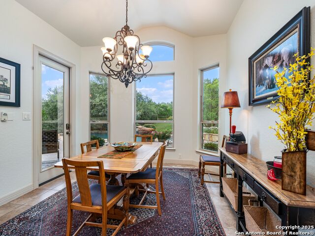 Listing photo id 23 for 14402 Contour Place