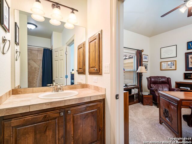 Listing photo id 43 for 14402 Contour Place