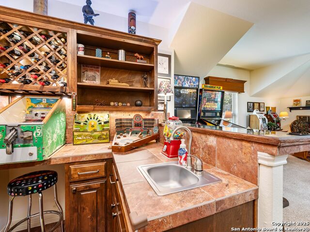 Listing photo id 47 for 14402 Contour Place