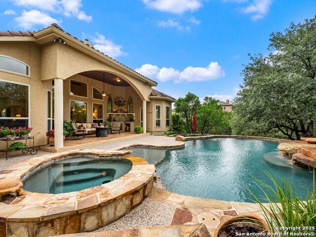Listing photo id 56 for 14402 Contour Place