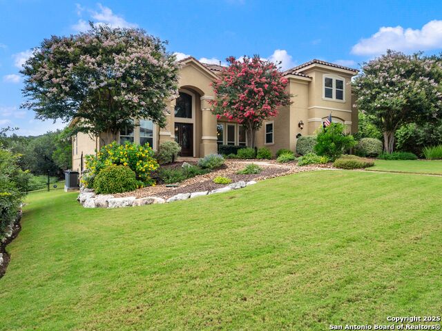 Listing photo id 4 for 14402 Contour Place