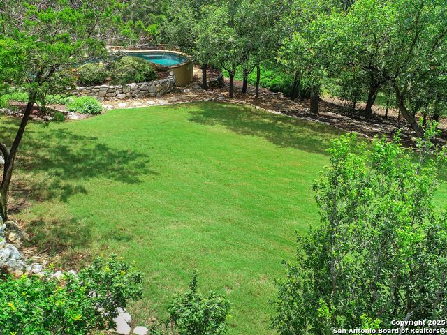 Listing photo id 64 for 14402 Contour Place