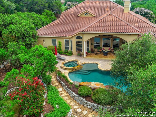Listing photo id 65 for 14402 Contour Place