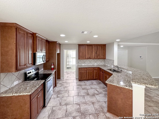 Image 10 of 34 For 6544 Robards Row