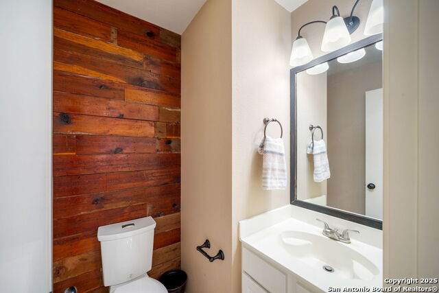 Image 16 of 38 For 1005 Summer Haven Ln