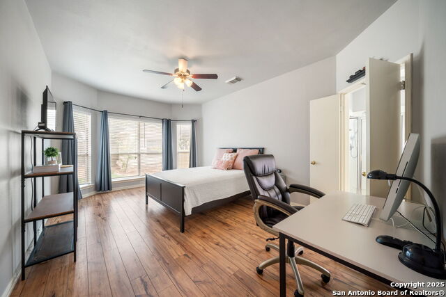 Image 22 of 38 For 1005 Summer Haven Ln