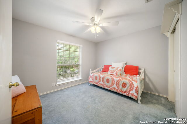 Image 26 of 38 For 1005 Summer Haven Ln