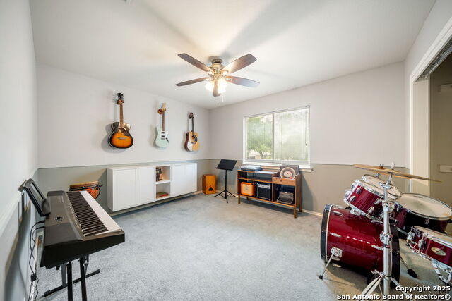 Image 28 of 38 For 1005 Summer Haven Ln