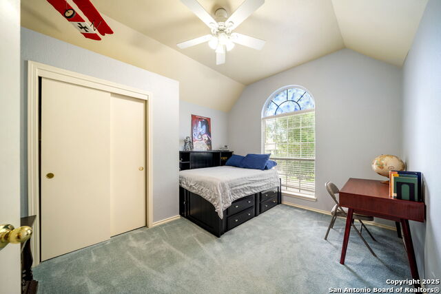 Image 29 of 38 For 1005 Summer Haven Ln