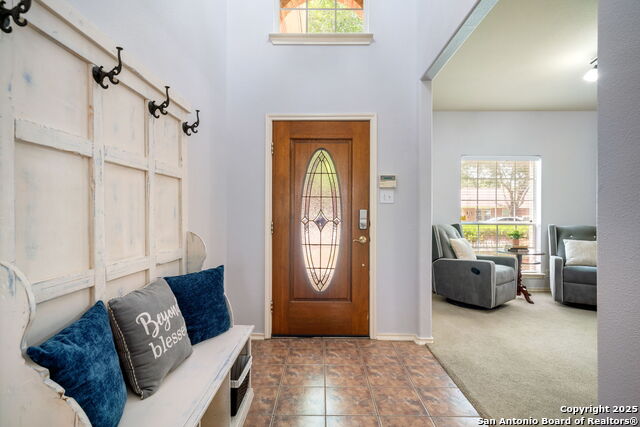 Image 6 of 38 For 1005 Summer Haven Ln