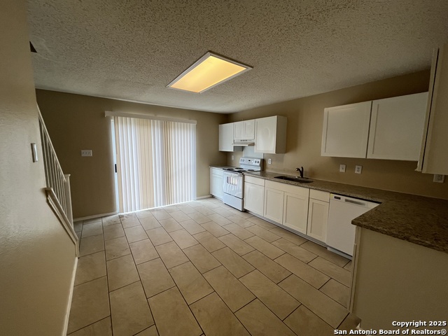 Image 10 of 28 For 6919 Heron Flats