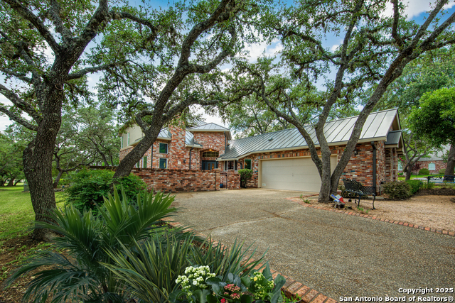 Image 3 of 50 For 4 Horns Cross