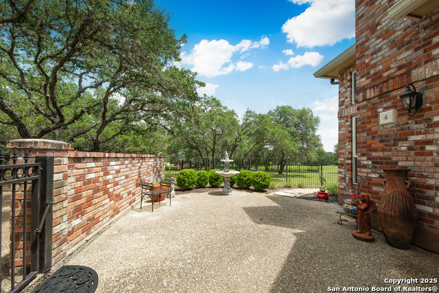 Image 30 of 50 For 4 Horns Cross