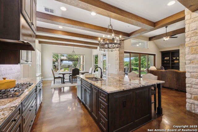 Image 18 of 41 For 858 Riverforest