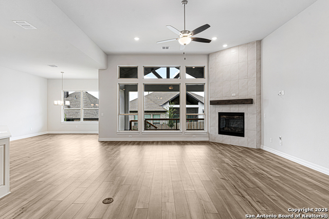 Image 11 of 47 For 923 Gyngell Lane
