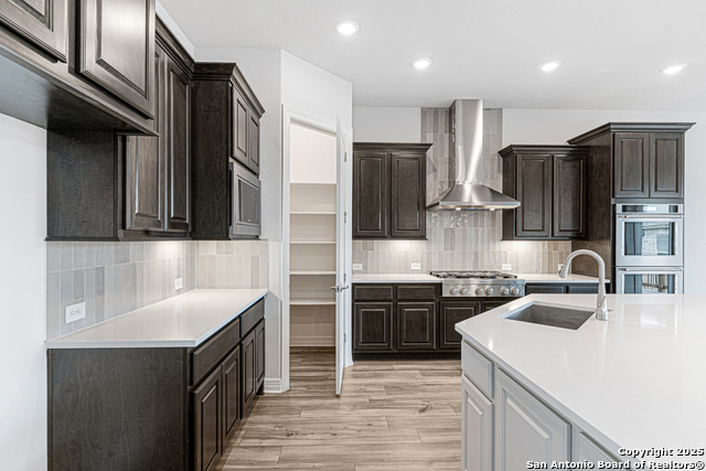 Image 13 of 47 For 923 Gyngell Lane