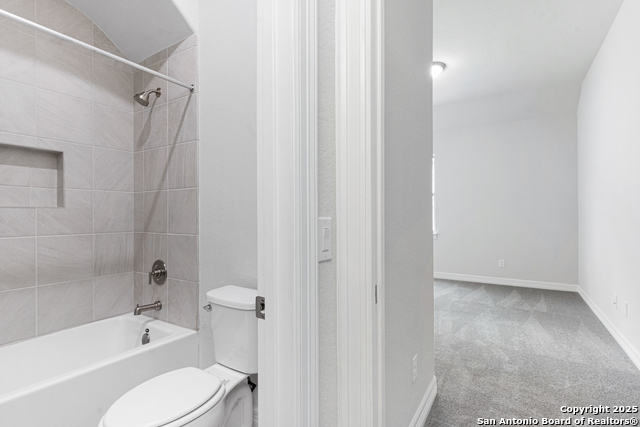 Image 37 of 47 For 923 Gyngell Lane