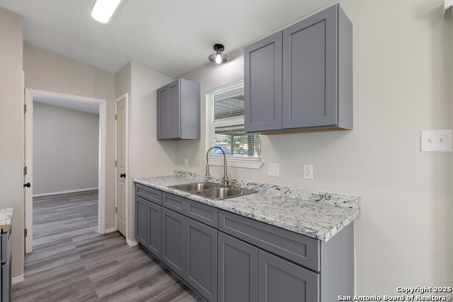 Image 12 of 32 For 7502 Alpine Valley