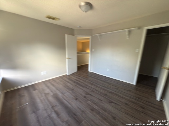 Image 16 of 33 For 10567 Dugas Drive