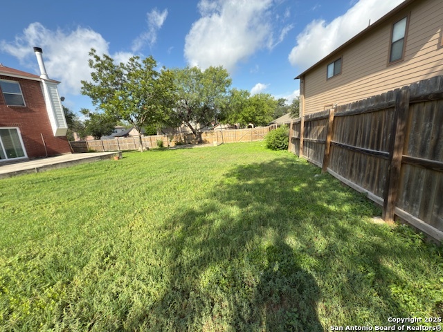 Image 22 of 33 For 10567 Dugas Drive
