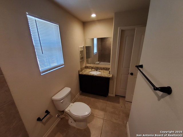 Image 23 of 26 For 6003 Karly Way  104