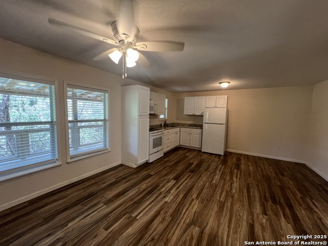Image 10 of 10 For 6926 Chimney Rock  B