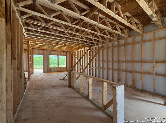 Image 13 of 36 For 13723 Birch Crossing