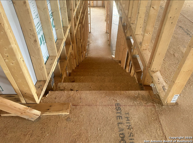 Image 18 of 36 For 13723 Birch Crossing