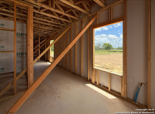 Image 7 of 36 For 13723 Birch Crossing