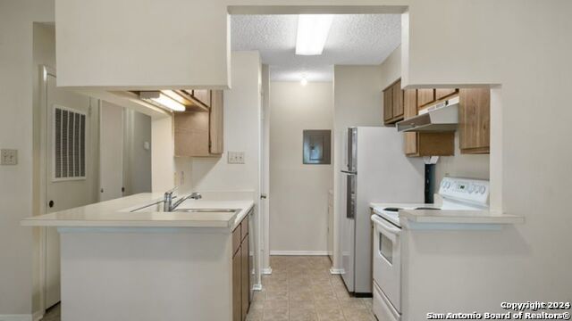 Image 10 of 23 For 14343 Judson Rd  806