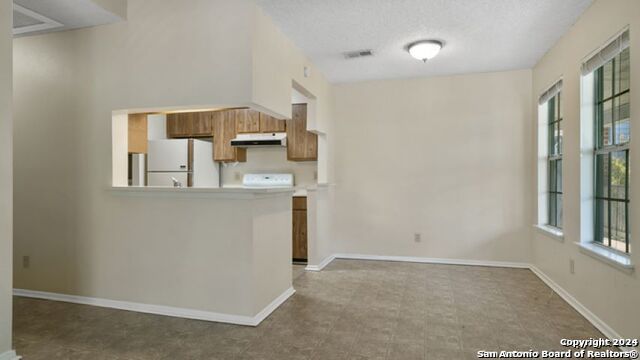 Image 12 of 23 For 14343 Judson Rd  806