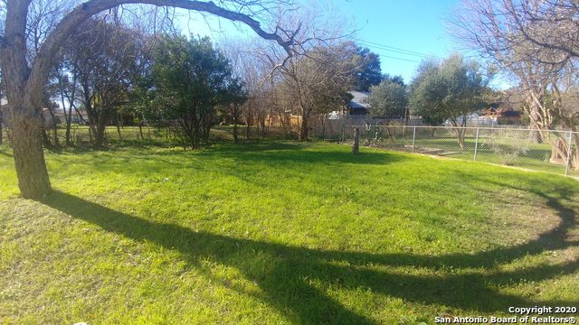 Image 23 of 24 For 4818 Cambray Dr.