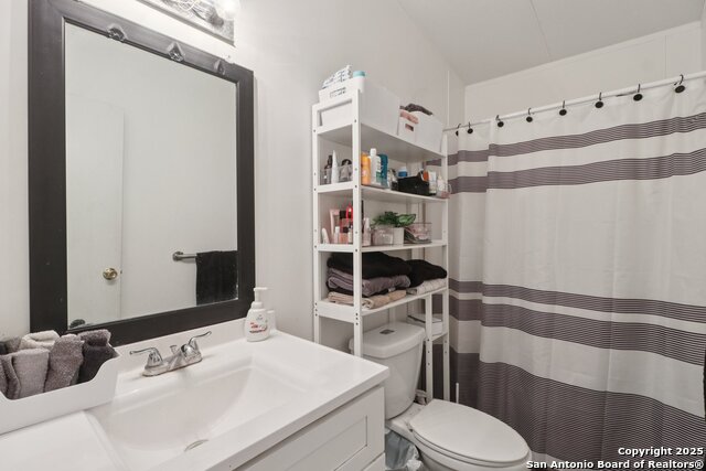 Listing photo id 22 for 160 Deer View