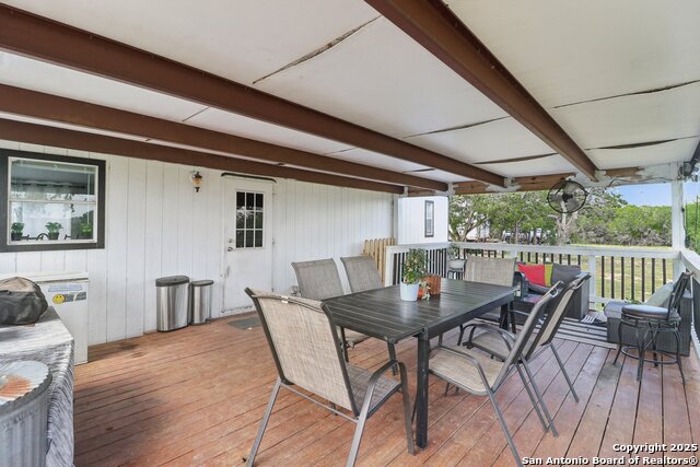 Listing photo id 25 for 160 Deer View