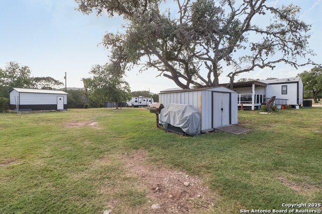 Listing photo id 30 for 160 Deer View