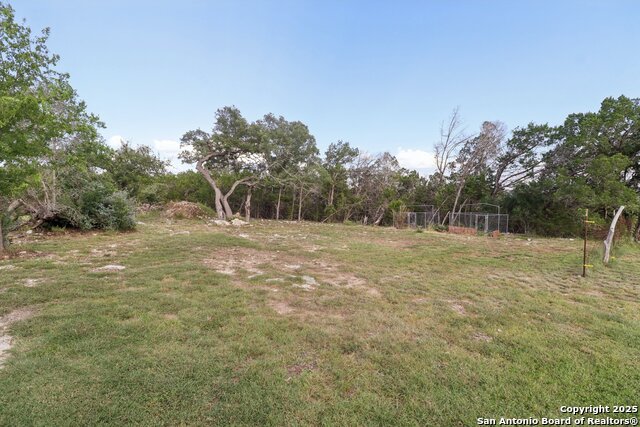 Listing photo id 2 for 160 Deer View