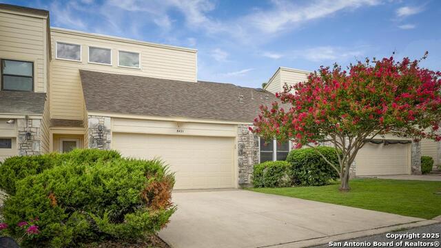 Details for 8421 Echo Creek Ln, San Antonio, TX 78240
