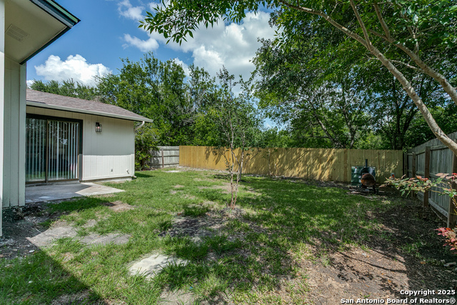 Image 25 of 25 For 5938 Larkmeadow Dr
