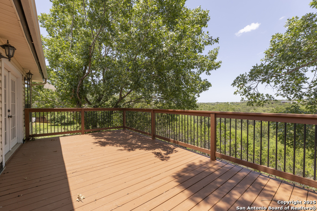 Image 10 of 46 For 18510 Paloma Wood