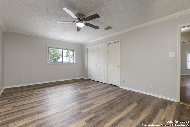 Image 29 of 46 For 18510 Paloma Wood