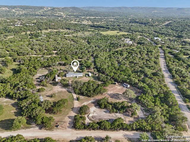 Details for 160 Deer View, Pipe Creek, TX 78063