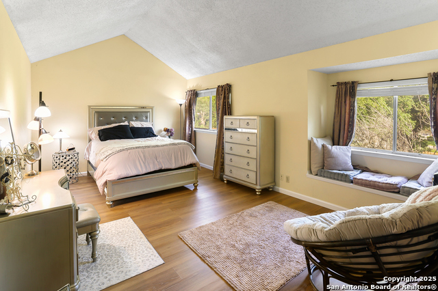Image 18 of 36 For 8430 Timber Crest