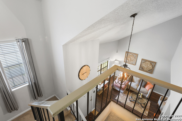 Image 27 of 36 For 8430 Timber Crest