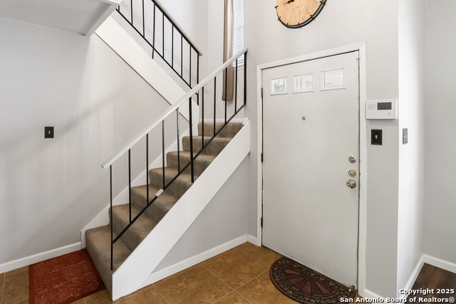 Image 5 of 36 For 8430 Timber Crest