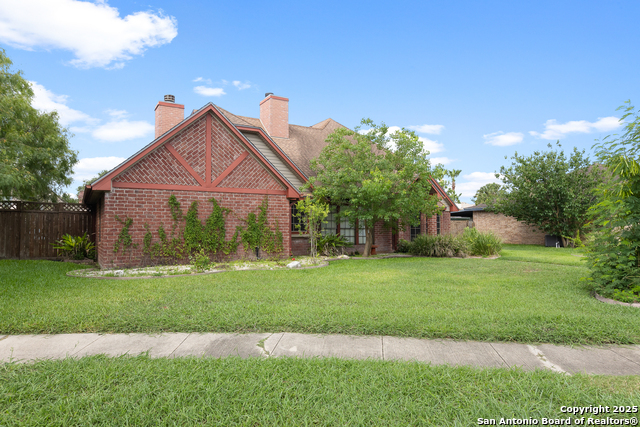 Listing photo id 33 for 5421 Adair Dr