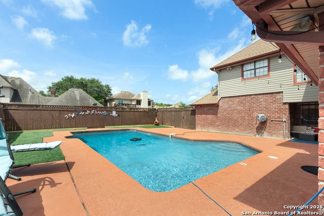 Listing photo id 37 for 5421 Adair Dr