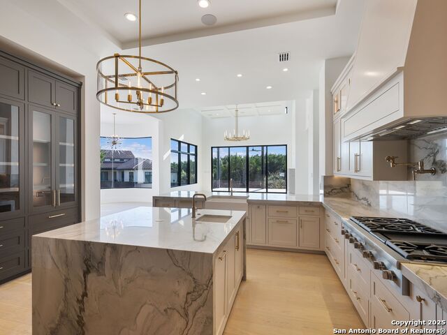 Image 16 of 66 For 30 Paseo Rioja