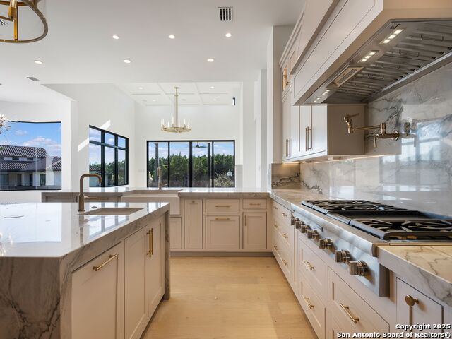 Image 21 of 66 For 30 Paseo Rioja