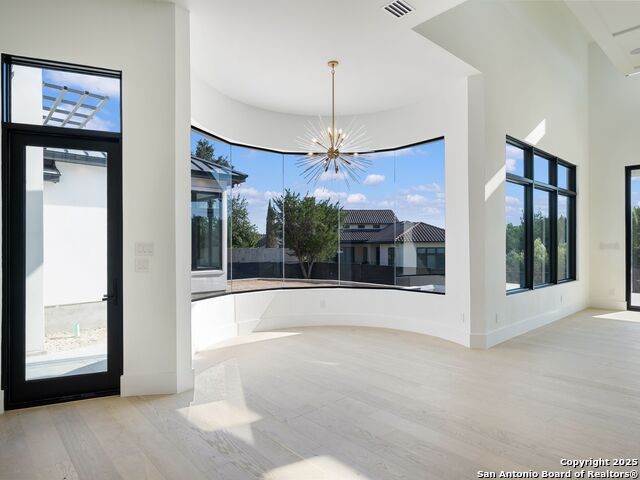 Image 22 of 66 For 30 Paseo Rioja